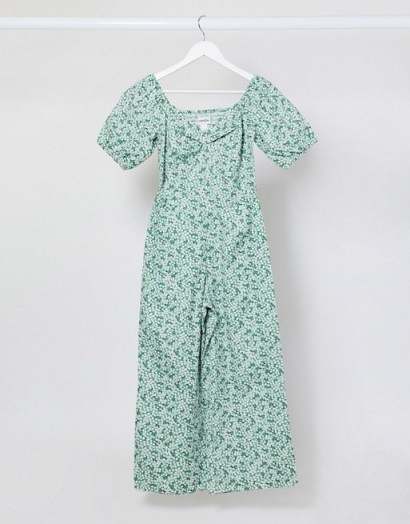 Monki Nala organic cotton short puff sleeve floral print jumpsuit in green – summer jumpsuits - flipped