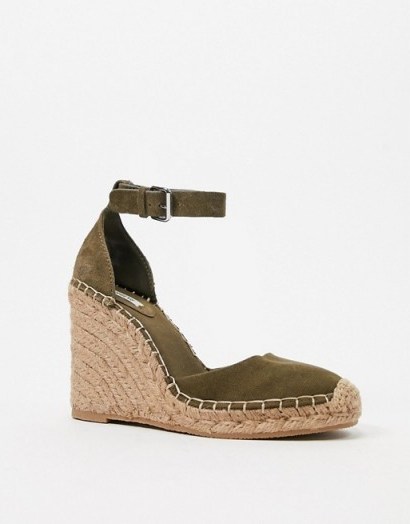 Pull&Bear espadrille wedges in khaki – green ankle strap wedged espadrilles - flipped
