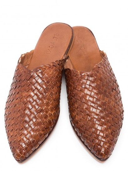 ST. AGNI Caio flat leather woven slippers | flat point toe mules - flipped