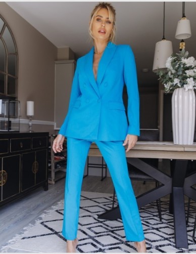 FOREVER UNIQUE Turquoise Two-Piece Suit – bright blue jacket and trouser suits