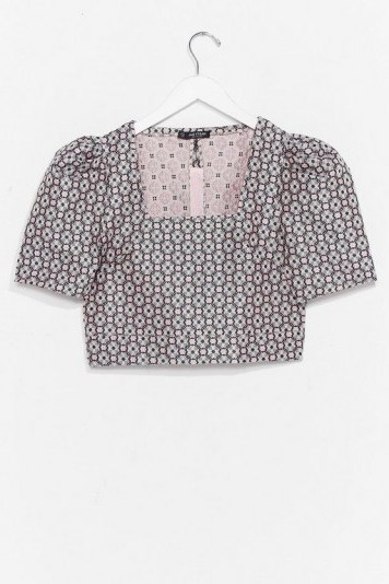 Nasty Gal What You Don’t Grow Floral Crop Top Pink - flipped