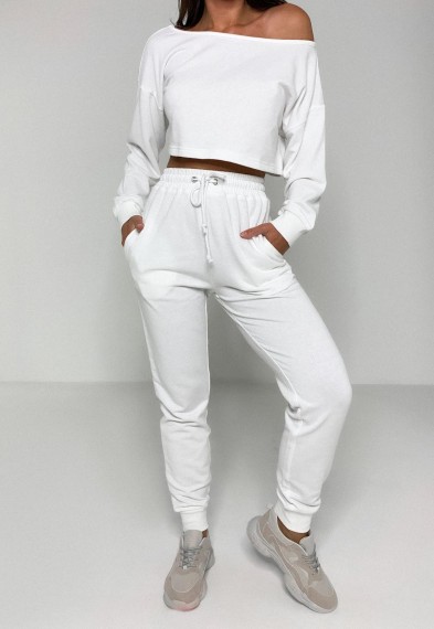 MISSGUIDED white off the shoulder sweatshirt and joggers co ord set