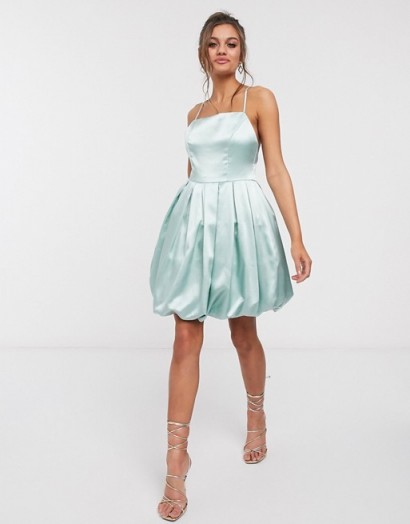 Boohoo Petite satin mini puffball dress in blue – party dresses with volume