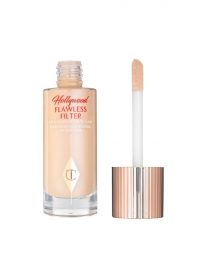 Charlotte Tilbury Hollywood Flawless Filter – 2 light ~ foundations ~ face make-up ~ complexion booster