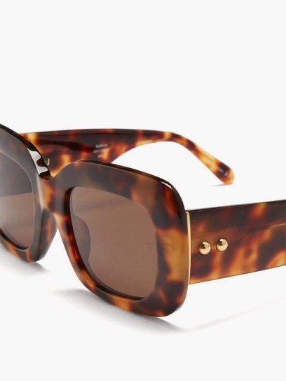 LINDA FARROW Lavinia tortoiseshell-acetate sunglasses / 60s style chunky framed sunnies / chic eyewear - flipped