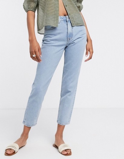 Object mom jeans in light blue wash | high rise | tapered leg