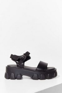 NASTY GAL PU Mega Cleat Sandals / chunky summer sandal