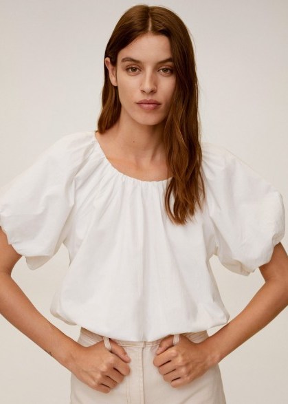 MANGO AINA Puffed crop blouse off white - flipped