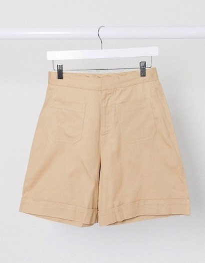 Selected Femme wide leg shorts in camel - flipped