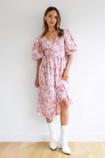 NASTY GAL Strike a Rose Floral Midi Dress / puff sleeve summer dresses - flipped