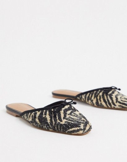 Who What Wear Cara mule ballet flat shoes in zebra leather / raffia mules