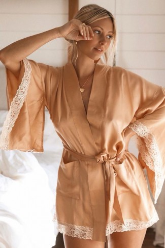 SPELL and the GYPSY COLLECTIVE WILD LOVE SILK SHORT ROBE Peach | lace trimmed robes
