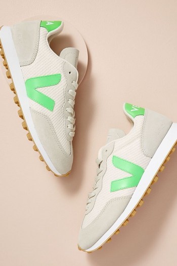 Veja Rio Branco 05 Trainers Lime / casual weekend shoes