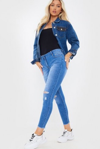 In The Style BLUE RIPPED SKINNY JEANS | high waist skinnies - flipped