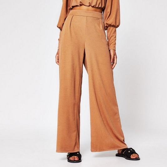 RIVER ISLAND Brown wide leg trouser – women’s easy style trousers