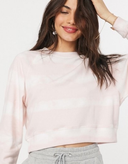 Gilly Hicks lounge wear sweater in pink wash