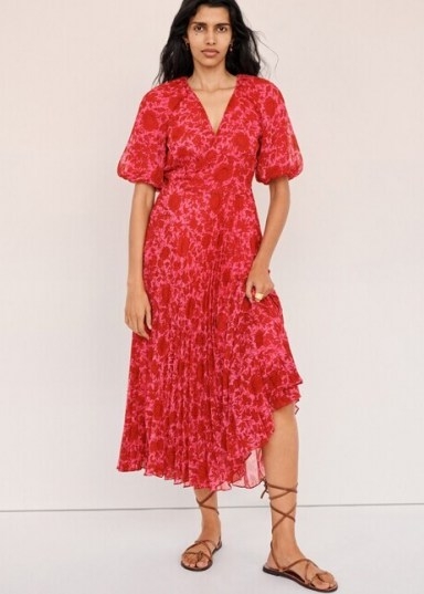 MANGO OTTO Pleated floral dress / pink deep V-neckline dresses