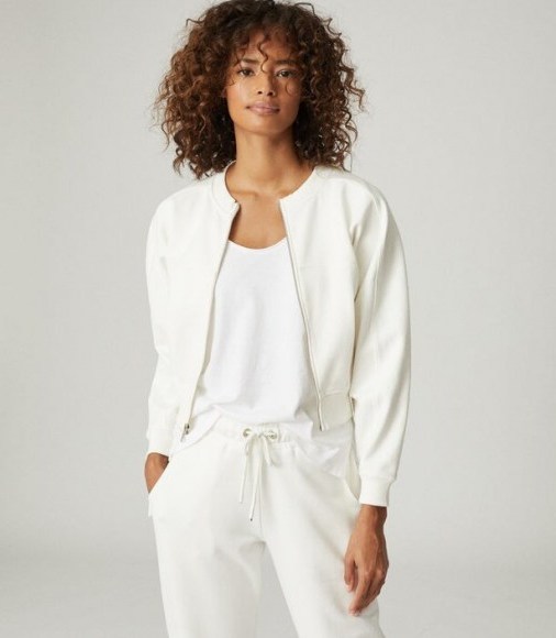 REISS ROSALYN CROPPED JERSEY ZIP THROUGH JACKET CREAM / casual jackets - flipped