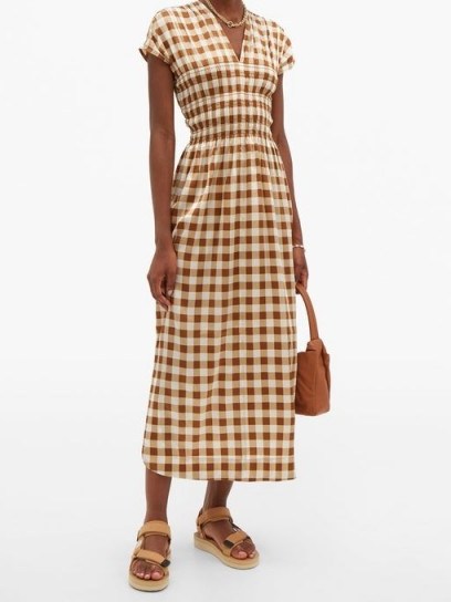 GANNI Shirred gingham silk-blend crepe dress / brown and white checked dresses - flipped