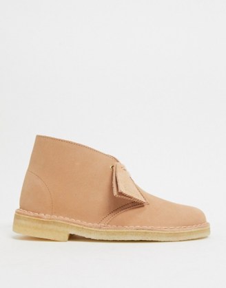 Clarks Originals desert boots in sandstone suede | crepe sole booties | casual weekend footwear