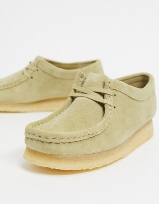 Clarks Originals Wallabee flat shoes in maple suede | casual lace up flats | weekend footwear