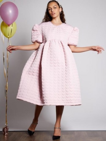 Sister Jane Prep Heart Quilted Midi Dress Cotton Candy | voluminous dresses | fashion with volume | puff sleeve clothing - flipped