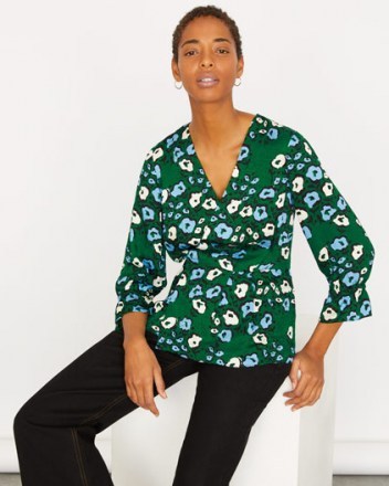 JIGSAW GRAPHIC POPPY WRAP TOP EVERGREEN / green floral tops - flipped