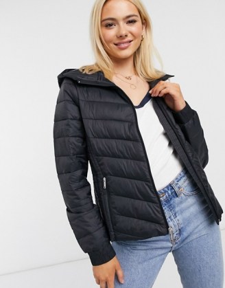 Hollister lightweight puffer jacket in black / hooded padded jackets