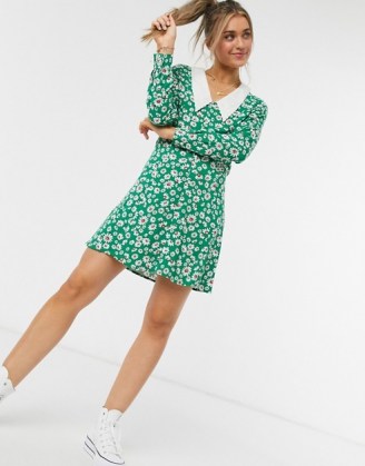 Monki Noomi floral print mini dress in green daisy | vintage style prints - flipped
