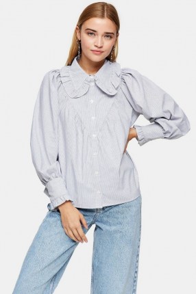 Star Collar Ruffle Blouse – frill trimmed blouses – large ruffled collars