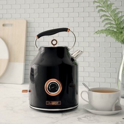 Bottega 1.7L Electric Kettle by Tower – Wake up to a lovely kitchen - flipped