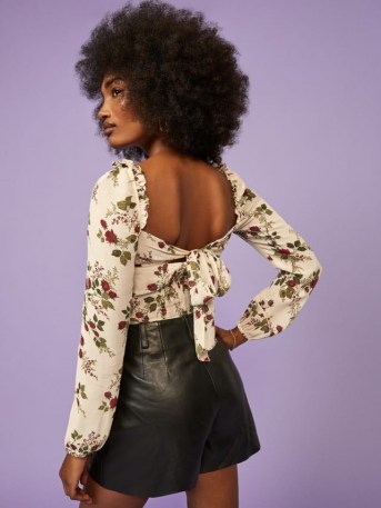 REFORMATION Bacio Top Regency / back tie detail tops / rose prints / floral fashion - flipped