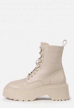 MISSGUIDED cream lace up chunky sole ankle boots ~ thick sole combat boot - flipped