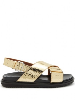 MARNI Fussbett crackled-effect leather sandals / gold crossover flats