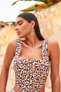LAVISH ALICE square neck corset top in leopard print – animal print crop tops