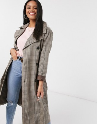 Stradivarius long trench coat in brown checks | checked autumn / winter coats - flipped