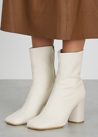ACNE STUDIOS 85 ecru leather ankle boots ~ square toe block heel boots