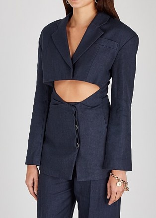 JACQUEMUS La Veste Arles navy linen-blend blazer ~ cut out waist blazers ~ blue cutaway jackets ~ contemporary fashion