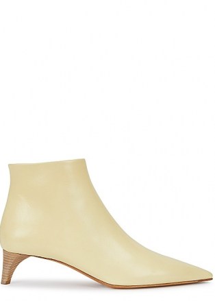JIL SANDER 50 cream leather ankle boots ~ point toe booties