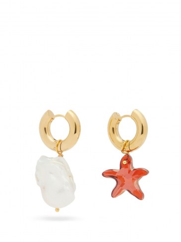 TIMELESS PEARLY Mismatched pearl & 24kt gold-plated hoop earrings / starfish and pearls / ocean inspired jewellery