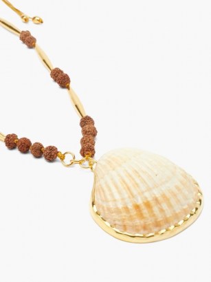 TOHUM Shell 24kt gold-plated beaded necklace / bohemian style necklaces / boho sea inspired jewellery / shells - flipped