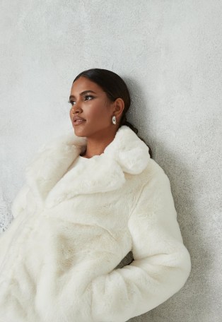 Missguided white faux fur collar coat ~ luxe style winter jackets