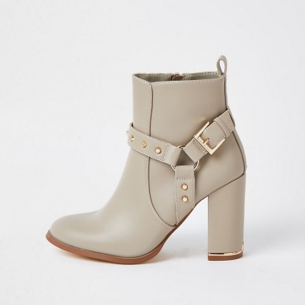 RIVER ISLAND Beige PU block heel boots – faux leather buckle detail boot
