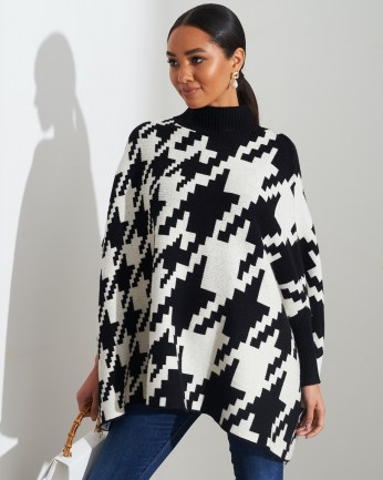 FOREVER UNIQUE Black And White Houndstooth Poncho / monochrome ponchos