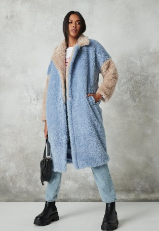 MISSGUIDED blue colourblock faux fur coat – textured winter coats