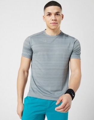 Nike Miler Short Sleeve T-Shirt Men’s – Smoke Grey - flipped