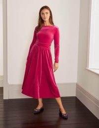 Boden Lois Velvet Dress / bright pink dresses