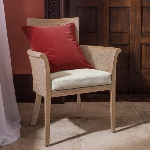 Ormoy solid oask dining chair