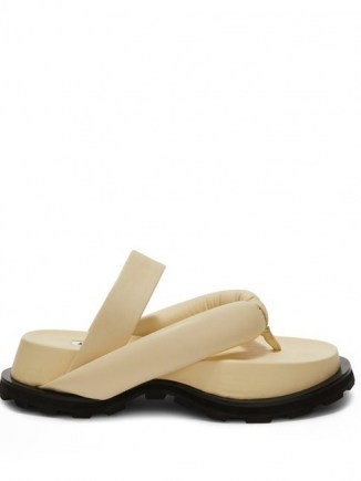 JIL SANDER Padded leather flatform sandals / beige toe post flatforms