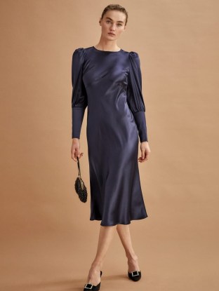 Reformation Virgo Dress | navy blue silk dresses | puff sleeve fashion - flipped